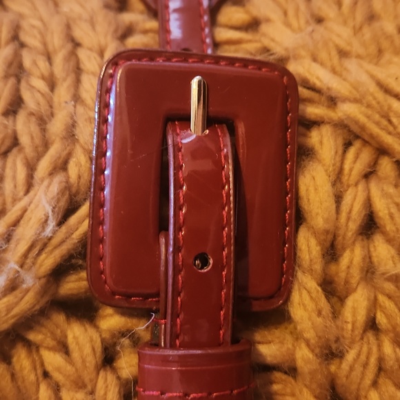 vintage red elastic belt - Picture 2 of 4
